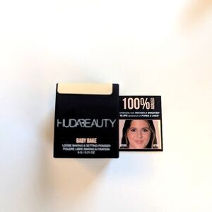 Huda Beauty Baby Bake Loose Baking & setting powder